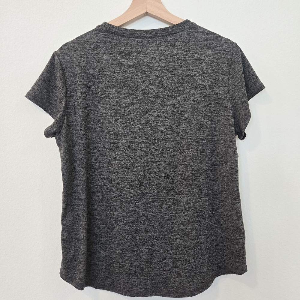 Quince Women’s Flowknit Breeze Tee charcoal color size Medium - Picture 7 of 9